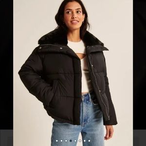 BNWOT Abercrombie & Fitch Mini Black Puffer